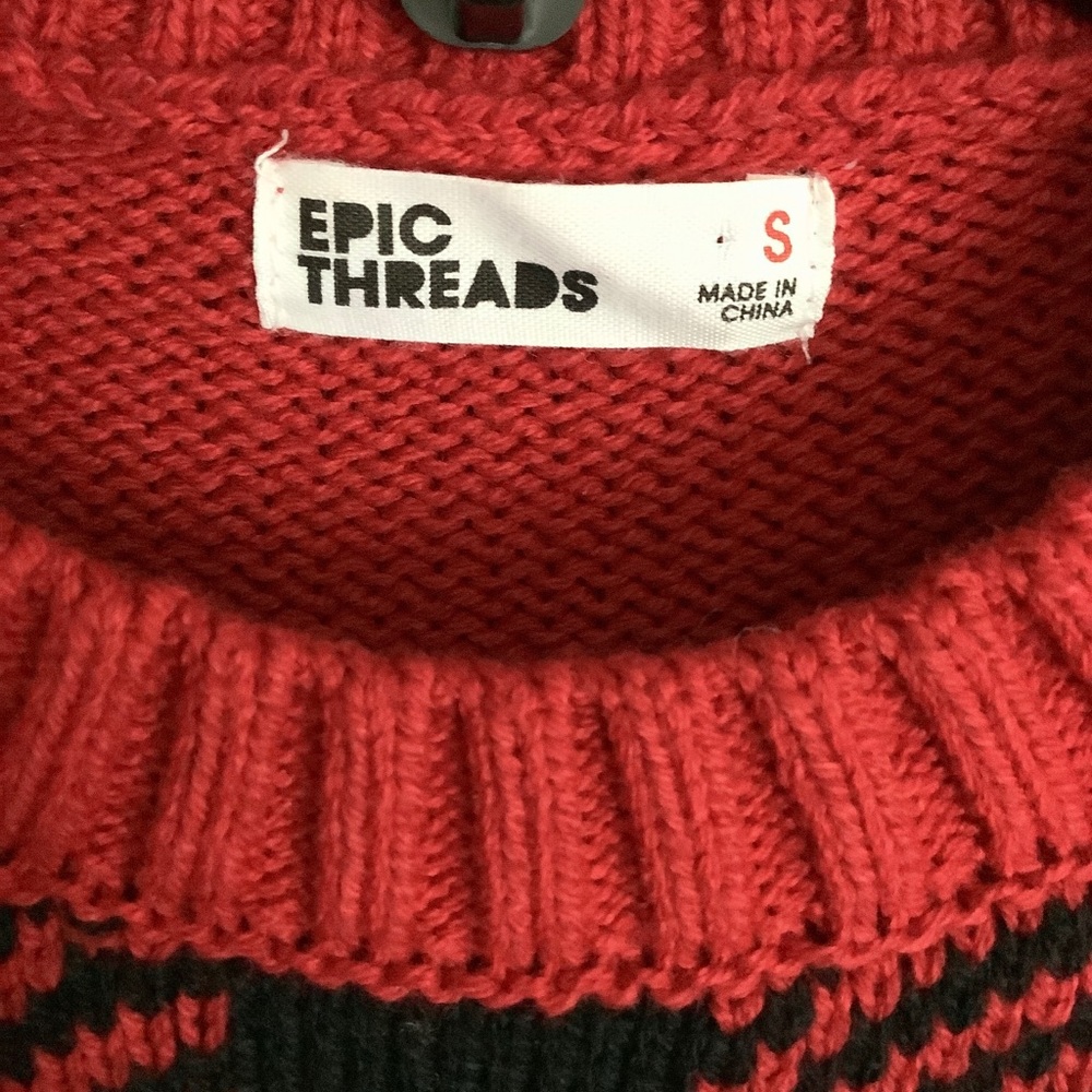 EPIC THREADS Girl’s Plaid/Sequined Heart Sweater Size-S - Picture 3 of 9